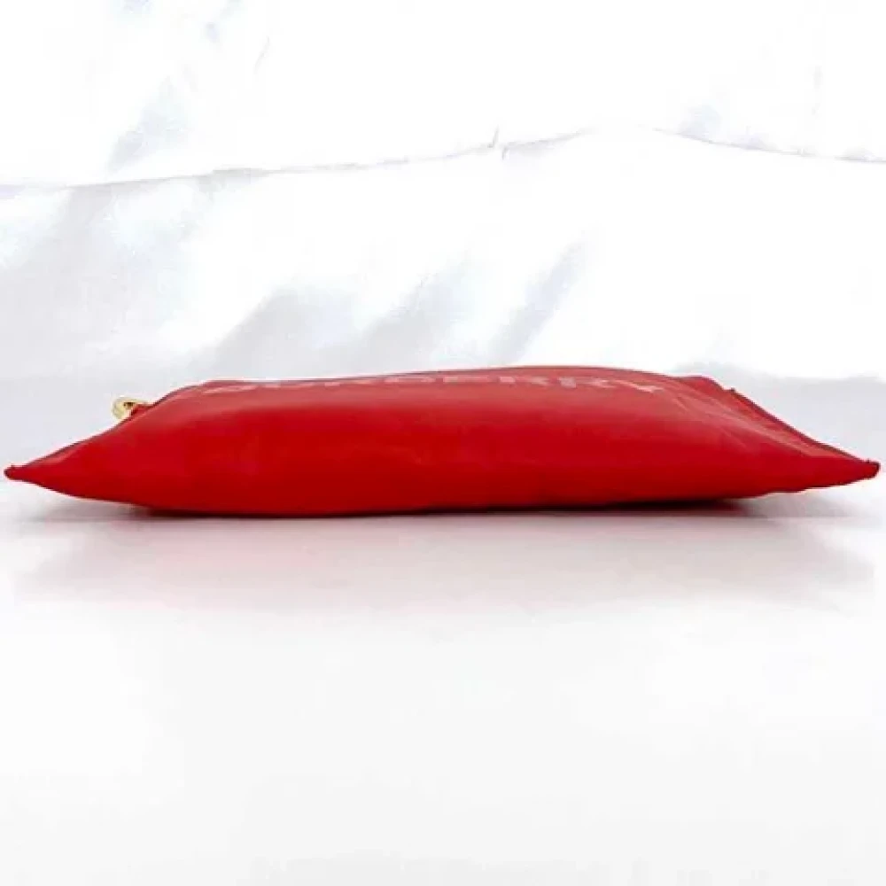 Burberry Vintage Pre-owned Nylon clutches Red Dames