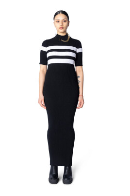 striped-knit-short-sleeves-dress