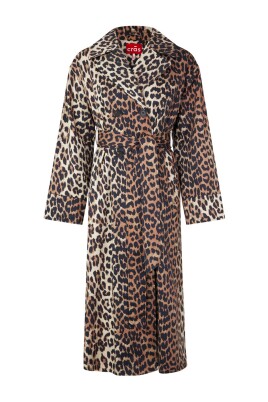 trenchcoat-med-leopardmonster-och-balte
