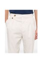 pantalon-tailleur-avec-taille-ajustable
