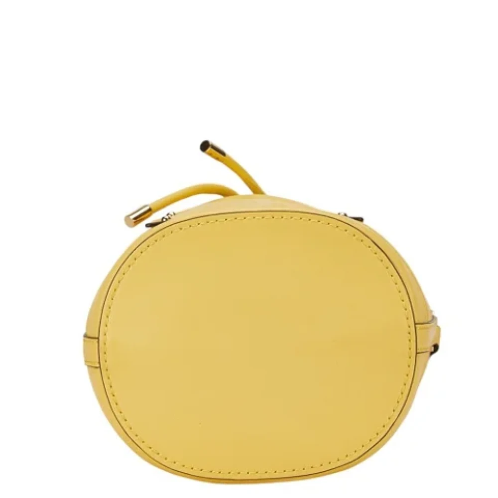 Michael Kors Pre-owned Leather handbags Yellow Dames