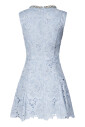 robe-a-encolure-ornee-de-strass
