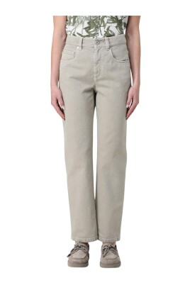 elegant-straight-leg-jeans