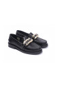mocassins-en-cuir-noir-avec-chaine