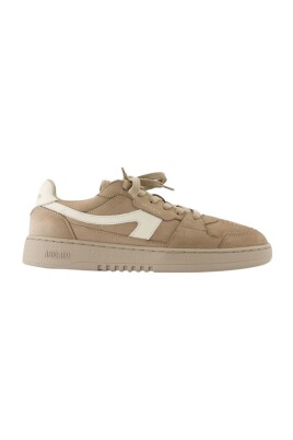 dice-a-sneaker