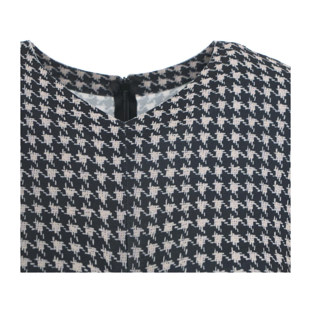 Norma Kamali Zwarte Gerimpelde Stretch Jurk Aw24 Black Dames