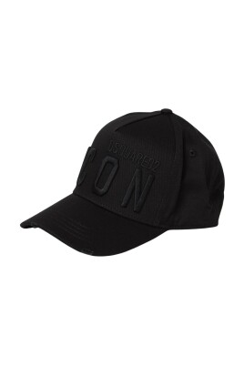casquette-de-baseball-avec-lettre-brodee-et-bord-use