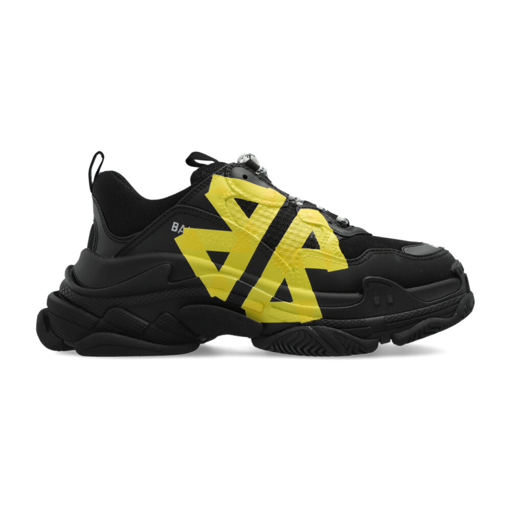 Shop fashion from Balenciaga online at Miinto Shop fashion from Balenciaga online at Miinto
