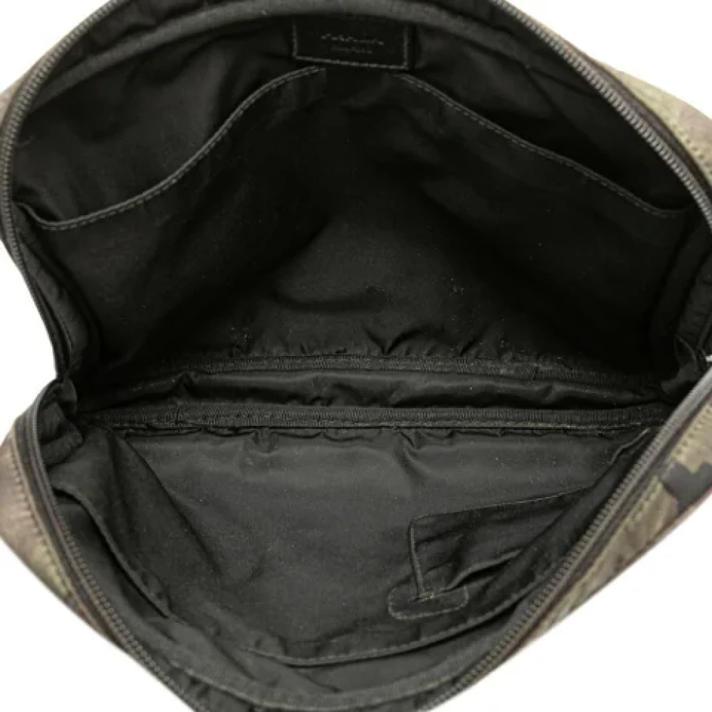 Prada Vintage Pre-owned Nylon clutches Green Dames