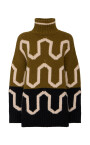 comber-turtleneck