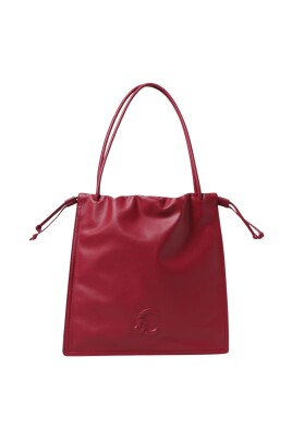 black-leather-drawstring-shoulder-bag
