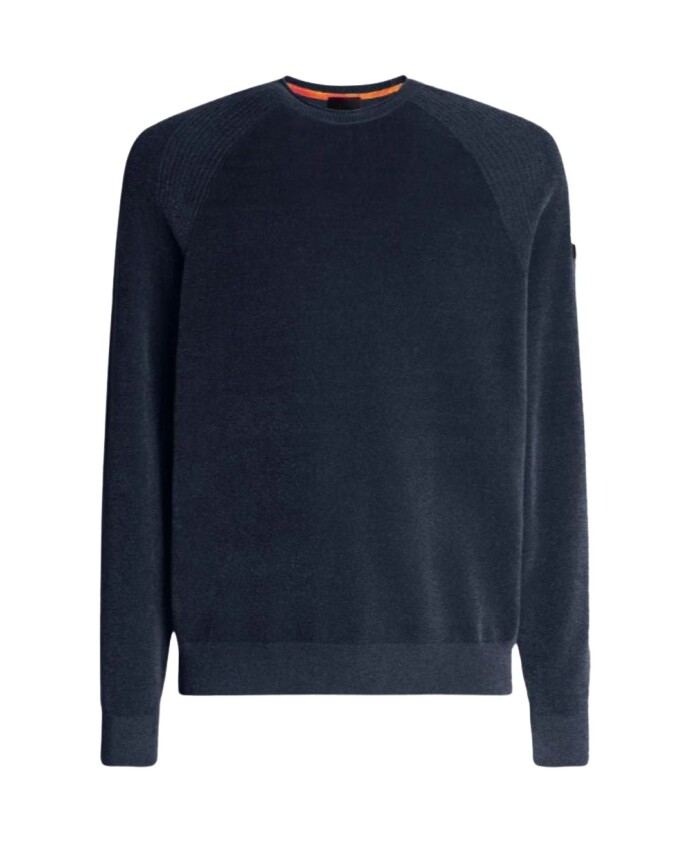 long-sleeved-shirt