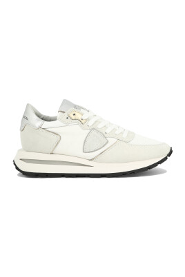 sneakers-blanches-pour-femmes-aw25