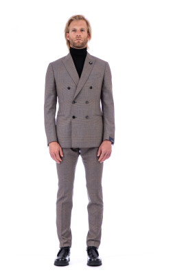 double-breasted-suit-set