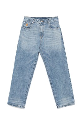 blue-jeans-with-classic-five-pockets