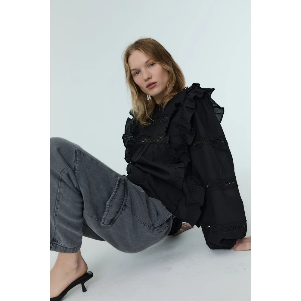 The New Society Kant Detail Ruche Blouse Black Dames