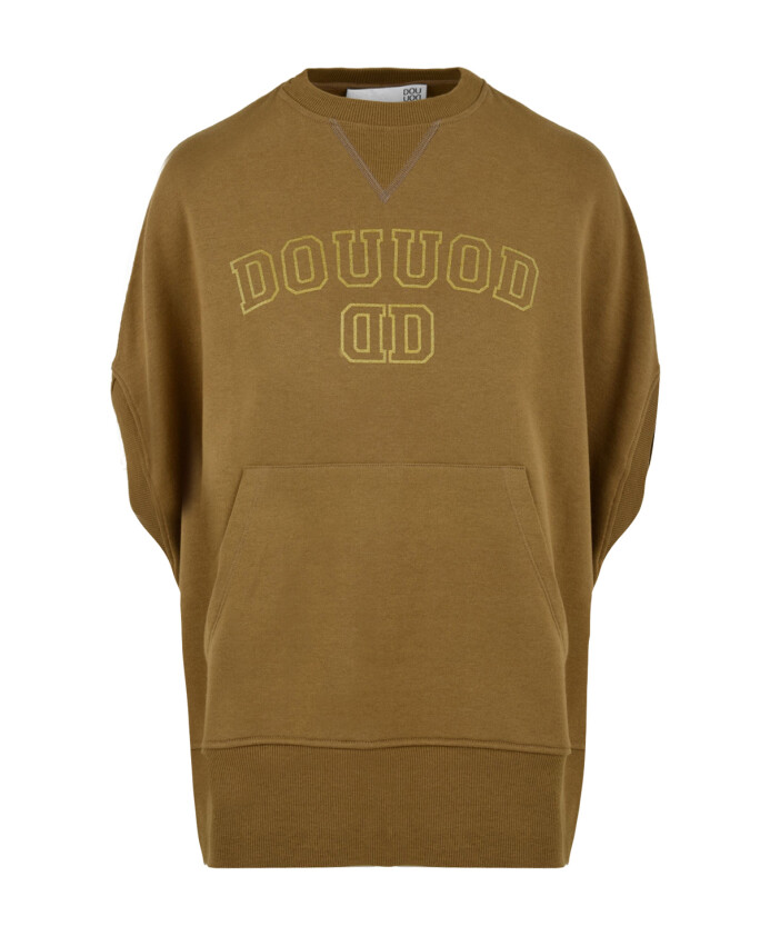 bruine-sweater-model-dd04-brionia