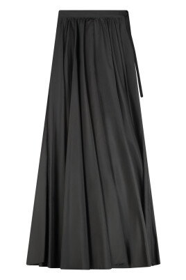 pleated-skirt-with-ribbon-closure