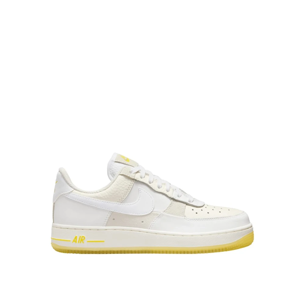 Nike Air Force 1 07 Sneakers Yellow Heren