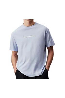 light-blue-logo-print-t-shirt