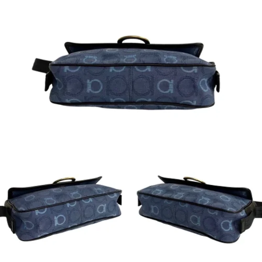 Salvatore Ferragamo Pre-owned Denim handbags Blue Dames
