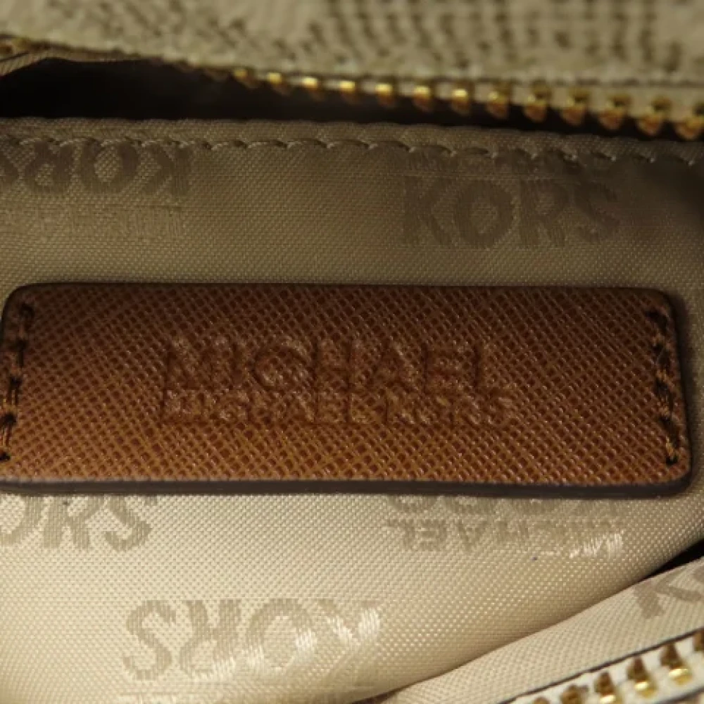 Michael Kors Pre-owned Canvas crossbody-bags White Dames