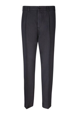 black-wool-trousers-elegant-style