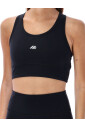 zwart-actief-bovenkleding-met-racerback-ontwerp