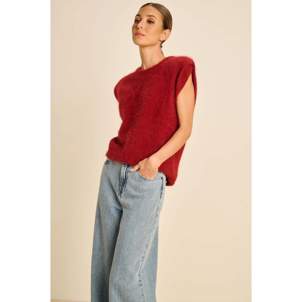 March23 Maya Top Red Dames