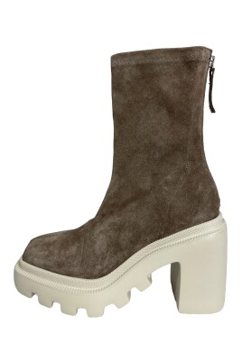 ankle-boots