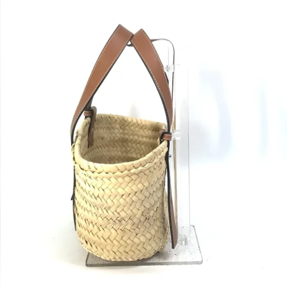 Loewe Pre-owned Fabric handbags Beige Dames
