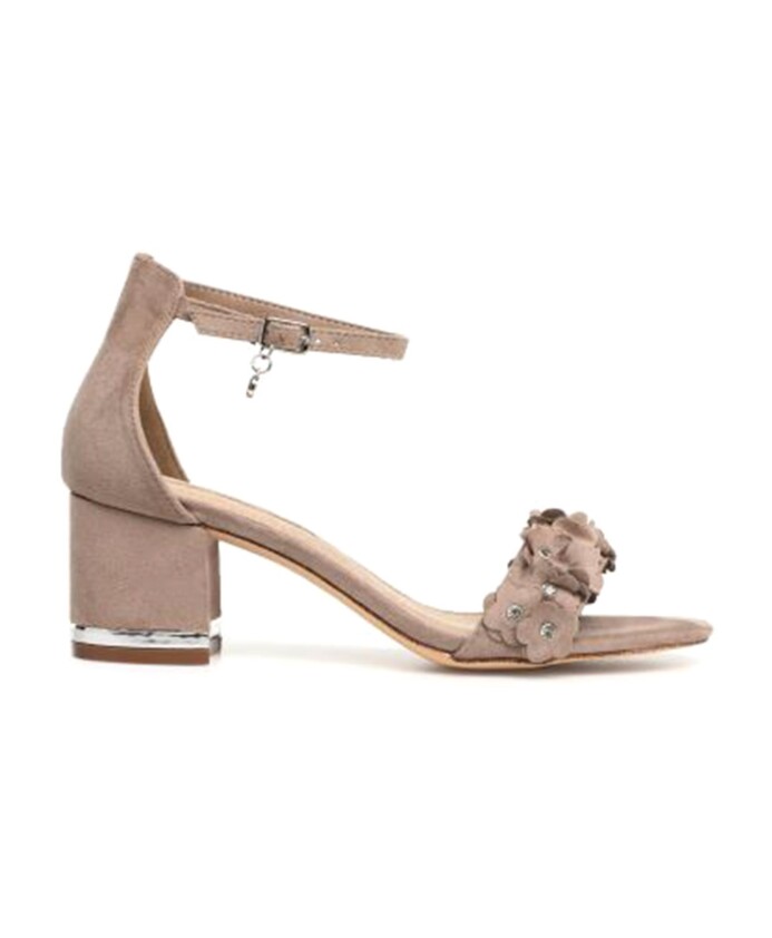 beige-dress-sandals-for-women