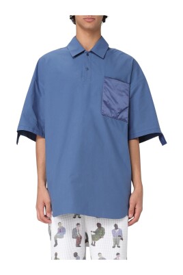 polo-bleu-en-popeline-poche