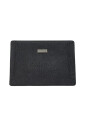 pre-owned-toile-pochettes-minaudieres