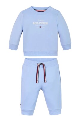sporty-monotype-logo-baby-set