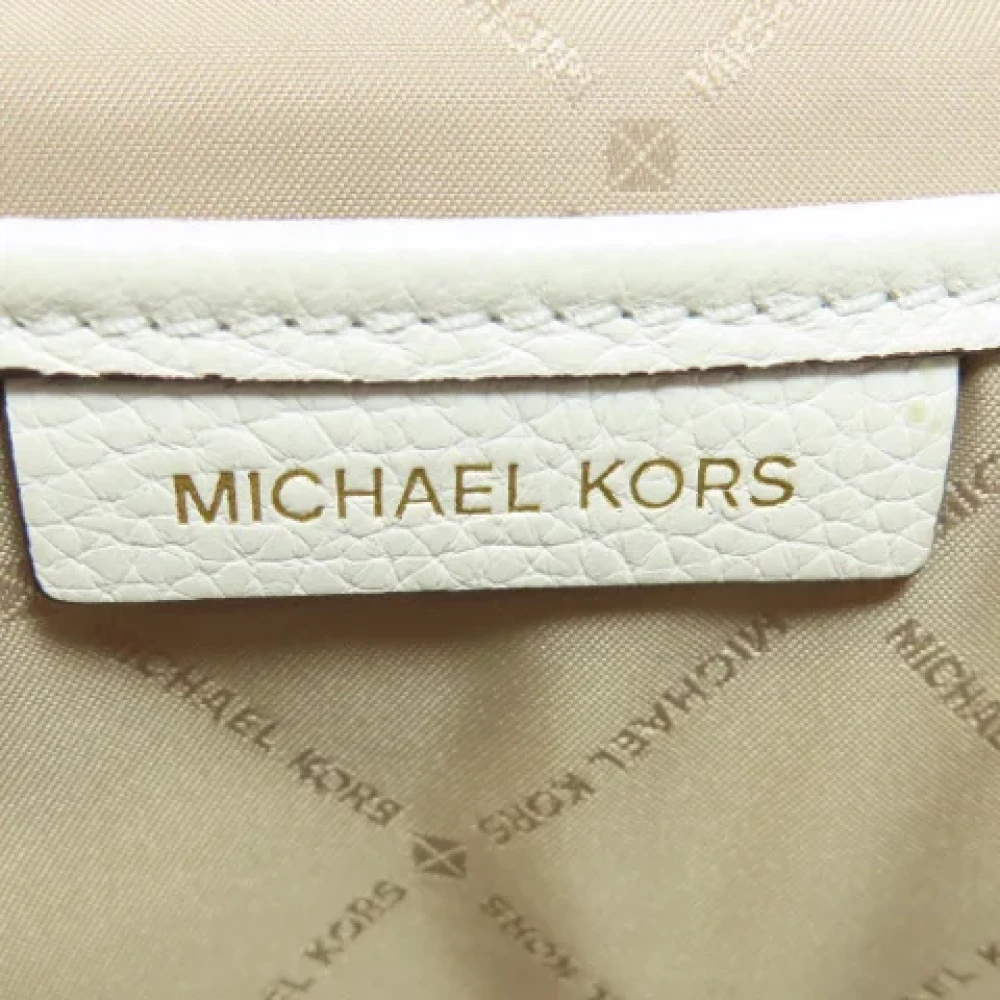 Michael Kors Pre-owned Canvas backpacks White Dames