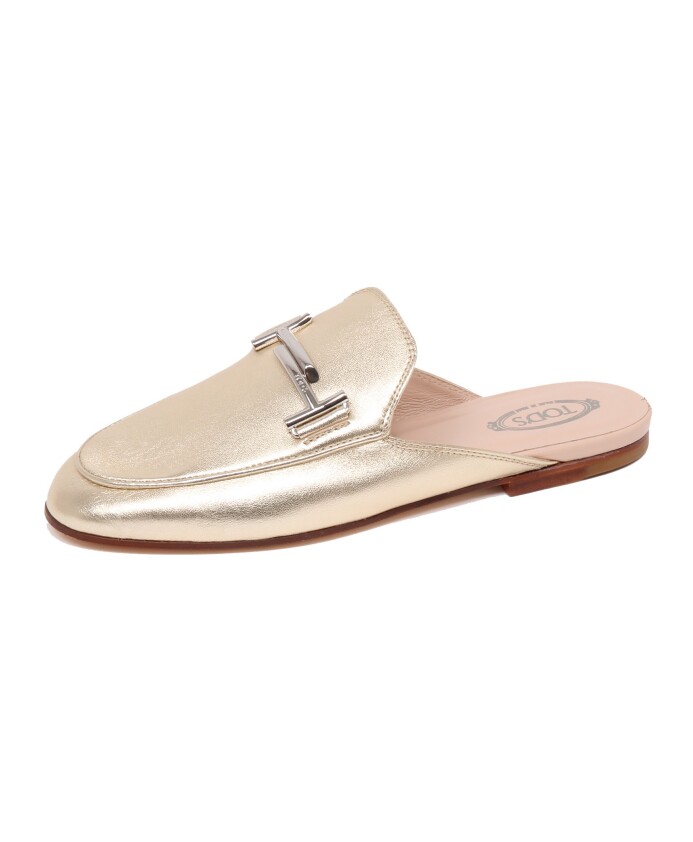 light-gold-faded-shoe-in-pale-gold
