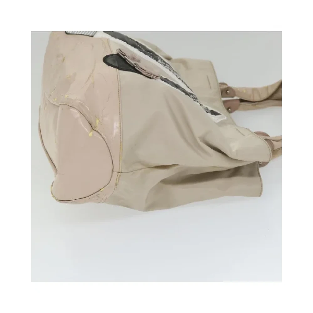 Salvatore Ferragamo Pre-owned Nylon shoulder-bags Beige Dames