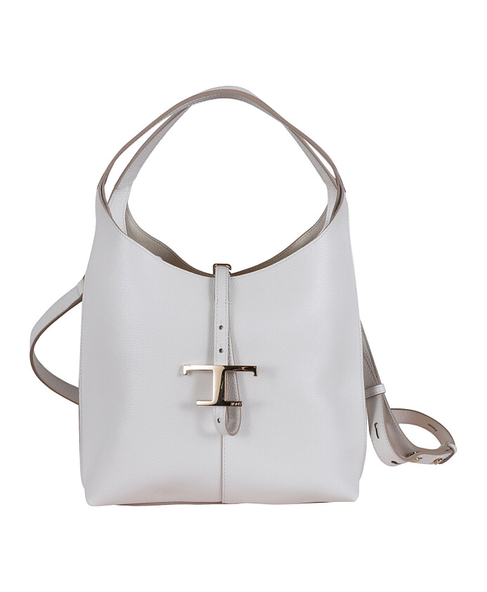 small-leather-bag-with-metal-pendant