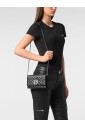 sac-a-bandouliere-elegant-en-violet