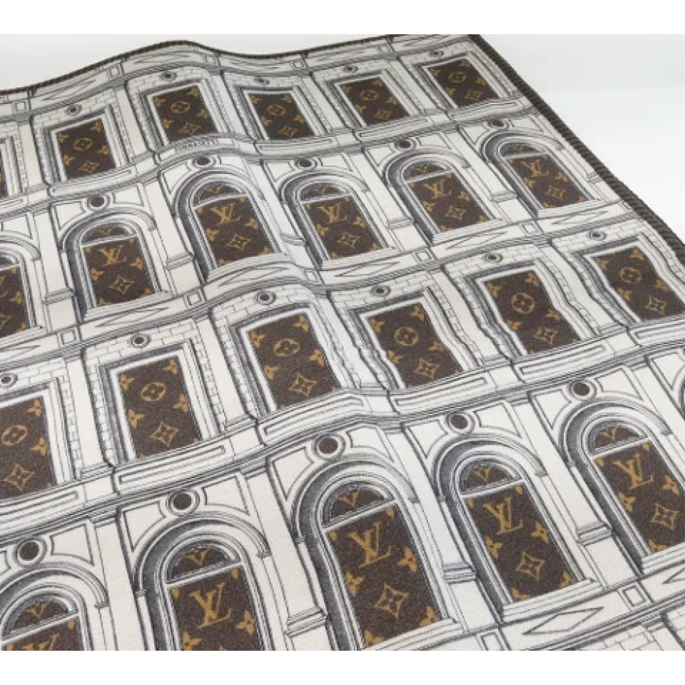 Louis Vuitton Vintage Pre-owned Wool scarves Brown Dames