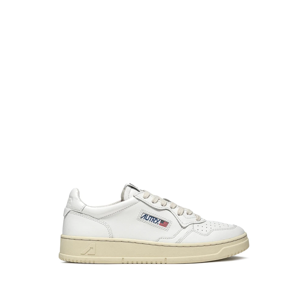 Autry Men's White Medalist Low - Sneakers - 9 Uk - Shoes