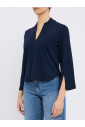 chemisier-bleu-marine-a-col-en-v