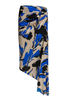 blue-silk-draped-skirt-elegant-style