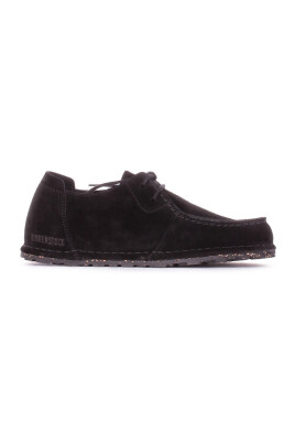 mocassins-noirs-semelle-en-caoutchouc