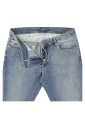 slim-fit-jeans