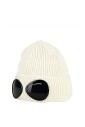 chapeau-elegant-pour-hommes-et-femmes