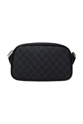 elegant-messenger-bag-with-zip-closure
