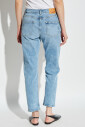 jeans-met-toelopende-pijpen