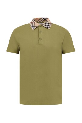 collection-de-t-shirts-et-polos-elegants